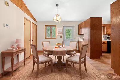 2474 E Vw Avenue E, Vicksburg, MI 49097 - Photo 10
