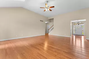 8243 Heathertree Ln, Brighton, MI 48116 - Photo 26