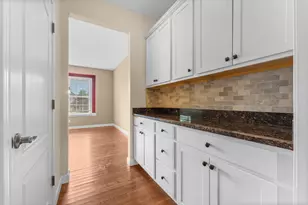 8243 Heathertree Ln, Brighton, MI 48116 - Photo 18