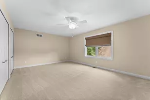 8243 Heathertree Ln, Brighton, MI 48116 - Photo 56