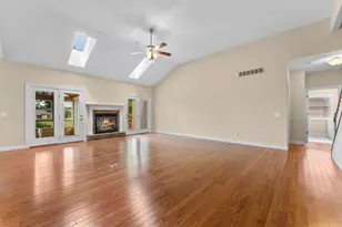 8243 Heathertree Ln, Brighton, MI 48116 - Photo 28
