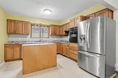 336 Paw Paw Avenue, Watervliet, MI 49098 - Photo 6