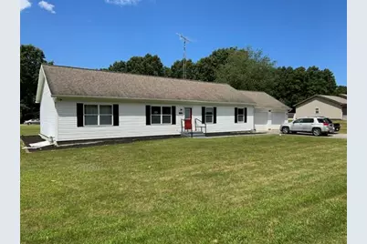 4289 Arrow Wood Curve, Benton Harbor, MI 49022 - Photo 2