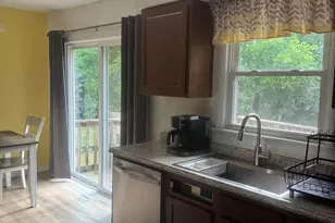 3425 Perry Ave SW, Wyoming, MI 49519 - Photo 8