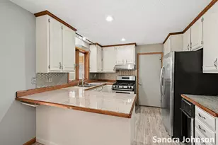 12725 Park Dr, Wayland, MI 49348 - Photo 16