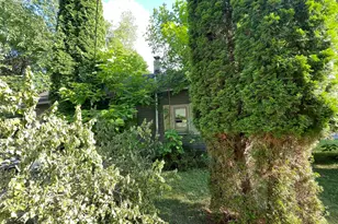 15723 Park Lake Rd, East Lansing, MI 48823 - Photo 2