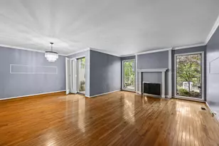 1189 Glenpointe Ct, Bloomfield Hills, MI 48304 - Photo 10