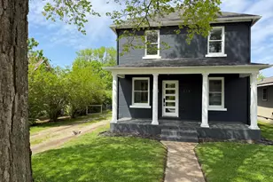 614 Magnolia St, Three Oaks, MI 49128 - Photo 1