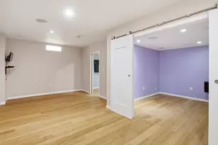 2189 Clinton View Cir, Rochester Hills, MI 48309 - Photo 58