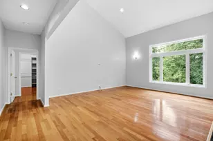 2189 Clinton View Cir, Rochester Hills, MI 48309 - Photo 20