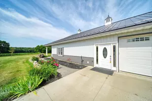 2282 N Lake Wilson Rd, Hillsdale, MI 49242 - Photo 8