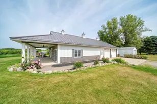 2282 N Lake Wilson Rd, Hillsdale, MI 49242 - Photo 2