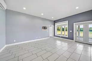 2282 N Lake Wilson Rd, Hillsdale, MI 49242 - Photo 40