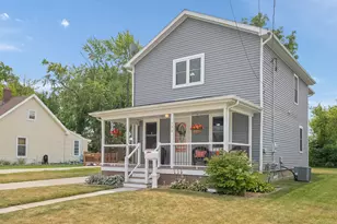 122 E Kent St, Grand Ledge, MI 48837 - Photo 32