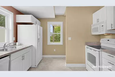 122 E Kent Street, Grand Ledge, MI 48837 - Photo 12