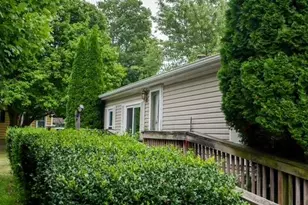 79 Hawley St, Quincy, MI 49082 - Photo 34