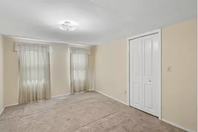 2901 Hartline Drive, Rochester Hills, MI 48309 - Photo 14