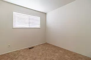 32339 Chalfonte Dr, Warren, MI 48092 - Photo 14