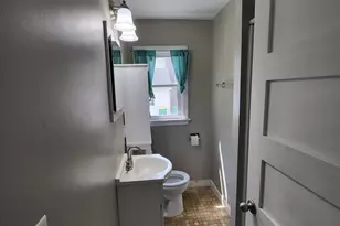 8019 Lake Wood Dr, Portage, MI 49002 - Photo 6