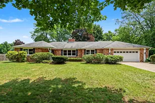 7611 Thrasher Ln, Kalamazoo, MI 49009 - Photo 2