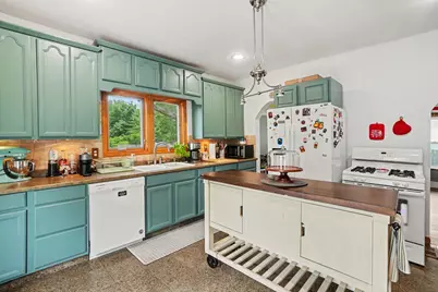 4071 Ivanrest Avenue SW, Grandville, MI 49418 - Photo 8