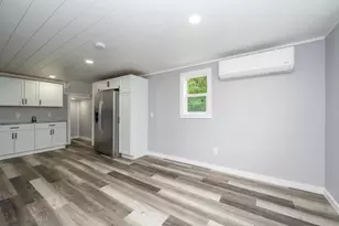 411 Paw Paw Ave, Watervliet, MI 49098 - Photo 8