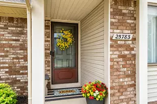 25783 Mary St, Chesterfield, MI 48051 - Photo 4