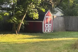 28 W Post St, Newaygo, MI 49337 - Photo 4