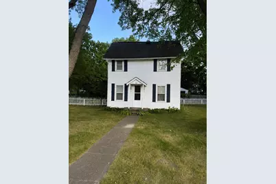 28 W Post Street, Newaygo, MI 49337 - Photo 2
