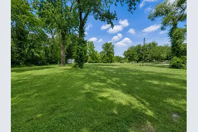3320 S Pipestone Road, Sodus, MI 49126 - Photo 4