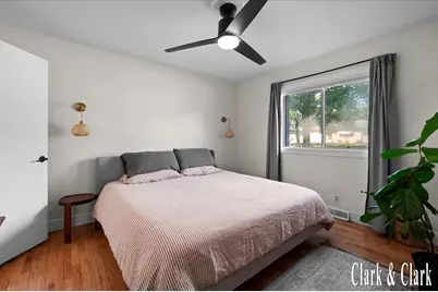 270 Lenora Avenue NW, Grand Rapids, MI 49504 - Photo 12