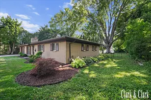 270 Lenora Ave NW, Grand Rapids, MI 49504 - Photo 24