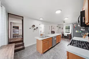 1136 Cooper St, Jackson, MI 49202 - Photo 14