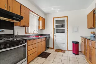 406 Woodlark Dr, Galesburg, MI 49053 - Photo 12