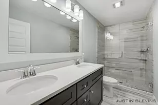 8915 Barrington Ln, Jenison, MI 49428 - Photo 12