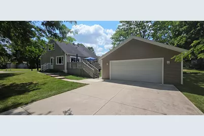 1135 Walwood Drive NE, Grand Rapids, MI 49505 - Photo 6