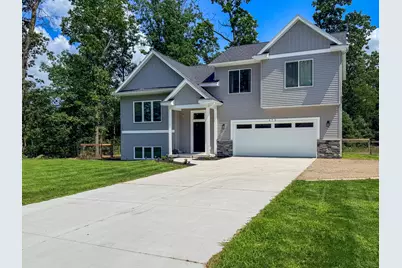 370 Chopin Drive, Muskegon, MI 49442 - Photo 2