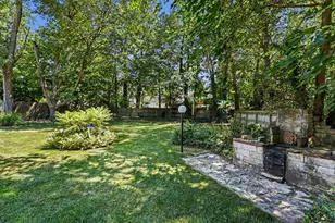 216 Hampton Rd, Benton Harbor, MI 49022 - Photo 24