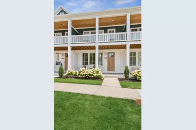 929 Harbor Drive E, Saint Joseph, MI 49085 - Photo 2