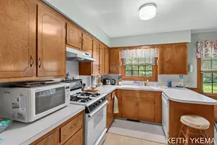 7296 Sunset Ave, Jenison, MI 49428 - Photo 14