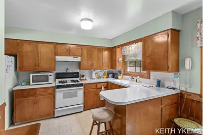 7296 Sunset Avenue, Jenison, MI 49428 - Photo 16