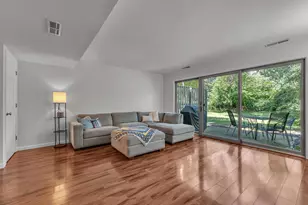 753 Peninsula Ct, Ann Arbor, MI 48105 - Photo 12