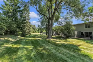 753 Peninsula Ct, Ann Arbor, MI 48105 - Photo 34