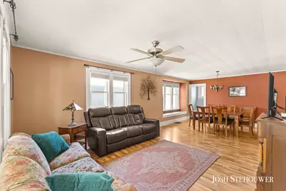 364 W 21st Street, Holland, MI 49423 - Photo 6