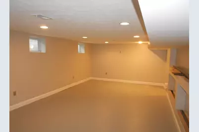 6091 E V Avenue, Vicksburg, MI 49097 - Photo 16