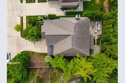 1215 Manchester Road, Birmingham, MI 48009 - Photo 58