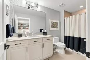1215 Manchester Rd, Birmingham, MI 48009 - Photo 44