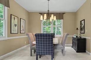 1720 Breezy Point Ln, Kalamazoo, MI 49009 - Photo 10