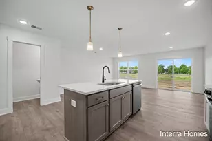 918 Indiana Ave, South Haven, MI 49090 - Photo 6