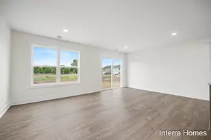 918 Indiana Ave, South Haven, MI 49090 - Photo 8